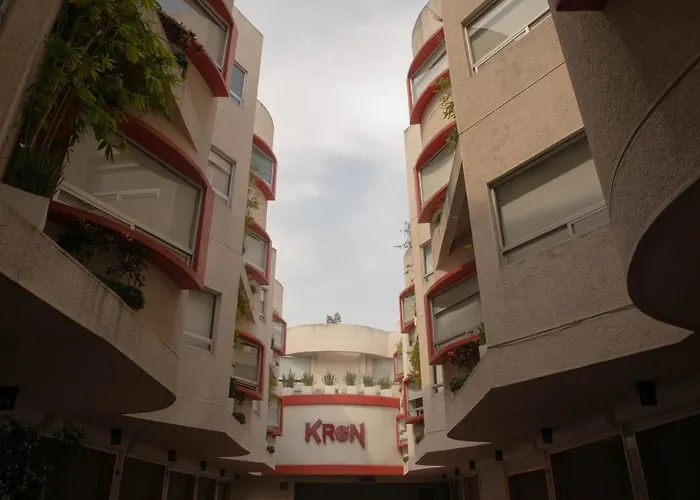 Love Hotel Kron